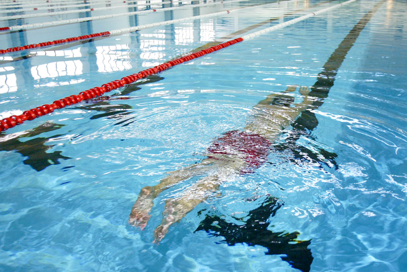 El Ayuntamiento abrirá mañana el plazo de solicitudes para el programa de natación escolar con más de 400 plazas.