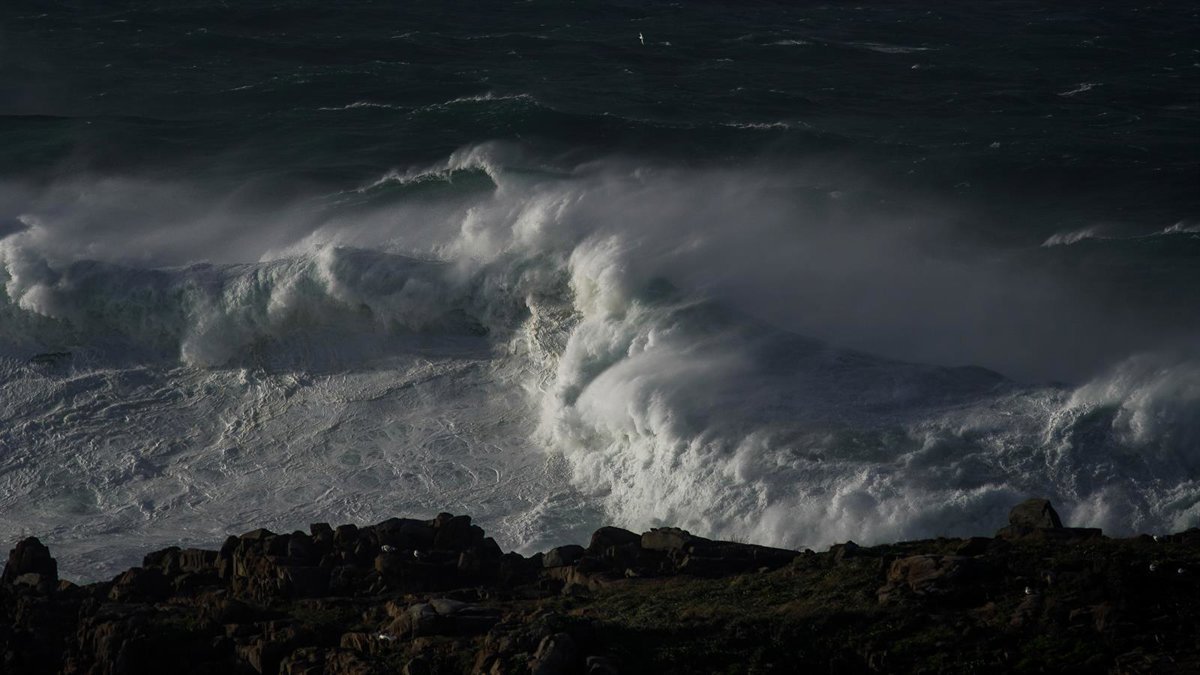 La Xunta amplía alerta naranja por temporal costero en todo el litoral de Galicia