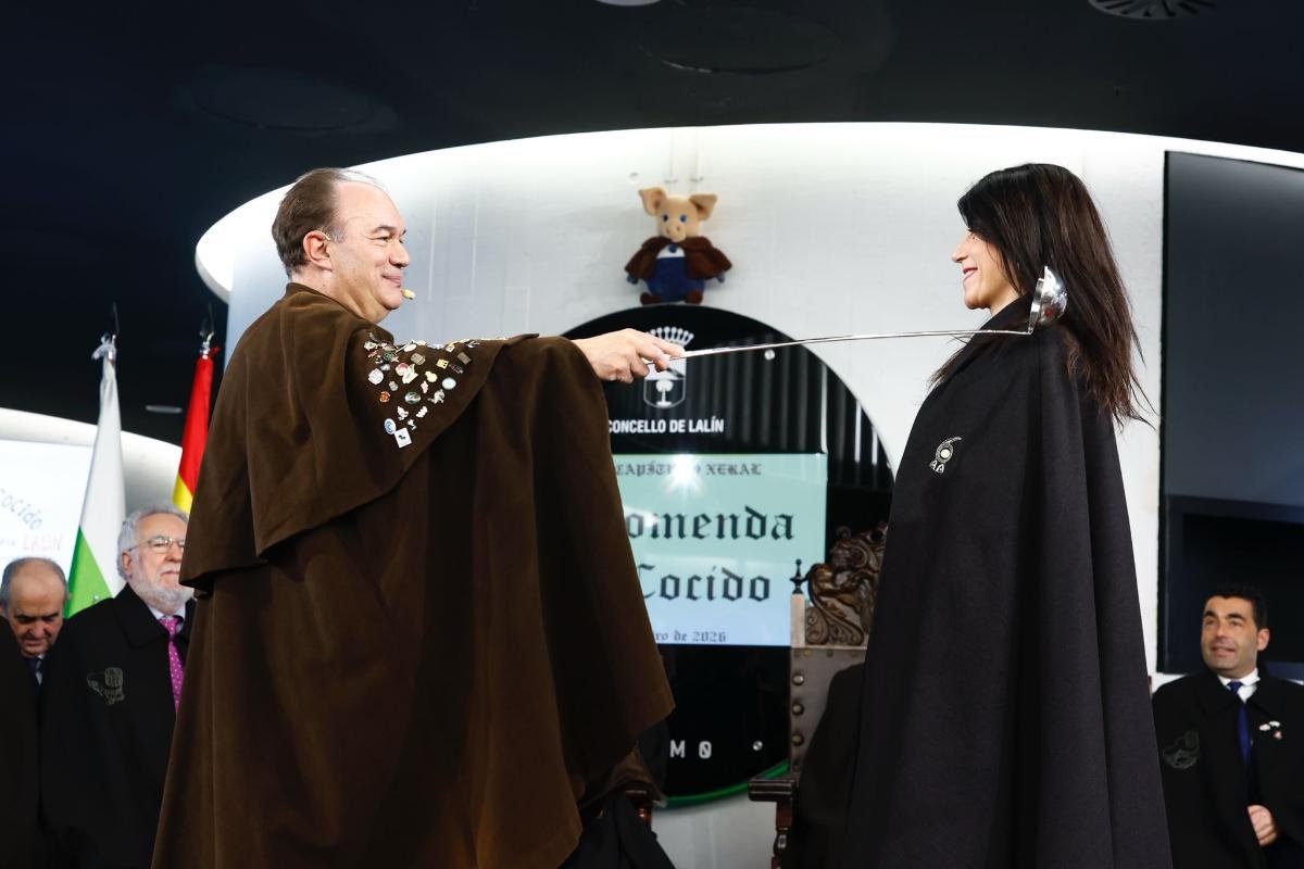 La conselleira María M. Allegue destaca la importancia del cocido como símbolo de identidad y tradición en Lalín.