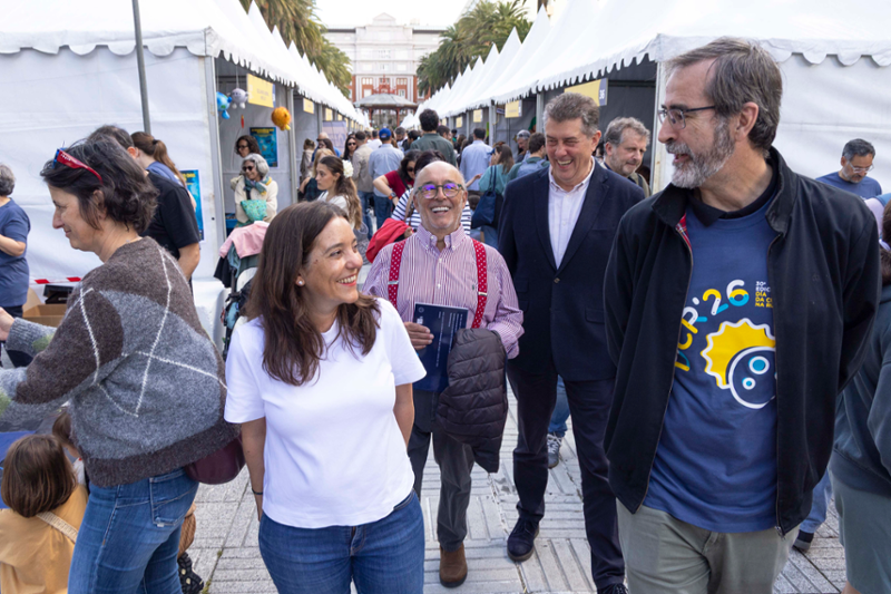 Éxito de público en la 30ª edición del Día de la Ciencia en la Calle