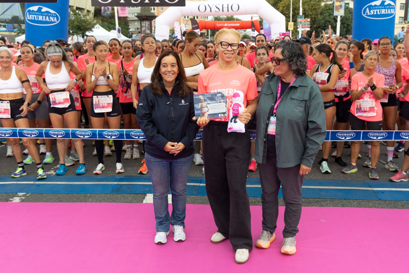A Coruña vibra con a participación de case 7.000 mulleres na Carreira da Muller