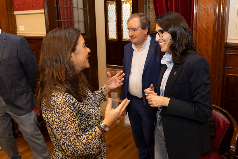 Coruña y la USC impulsan investigación sobre vivienda y sostenibilidad urbana